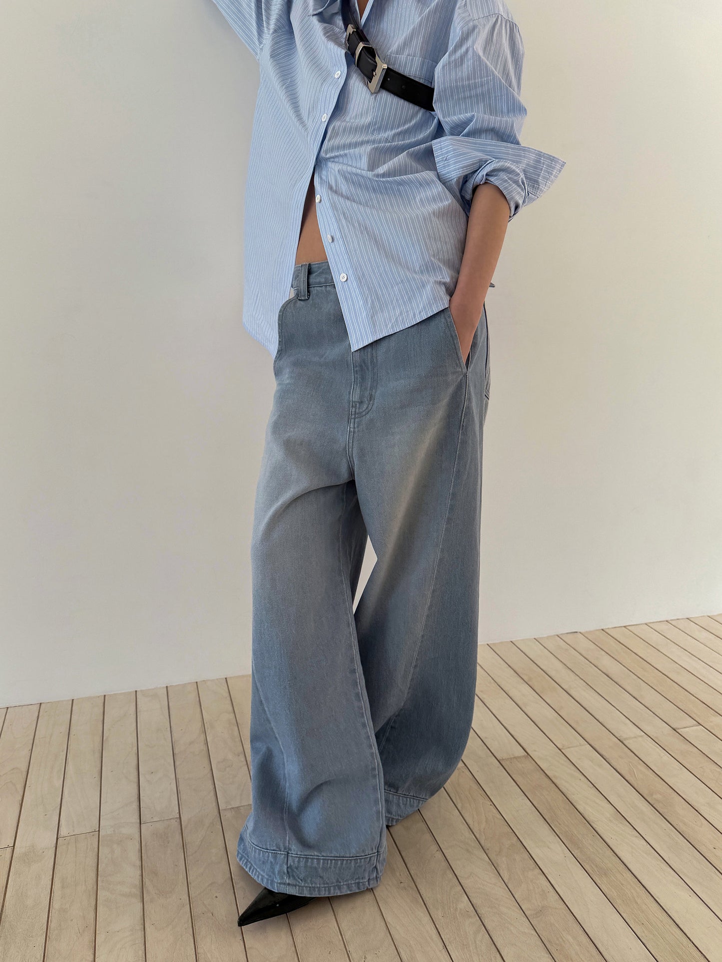 JEAN no.01 - POWDER BLUE