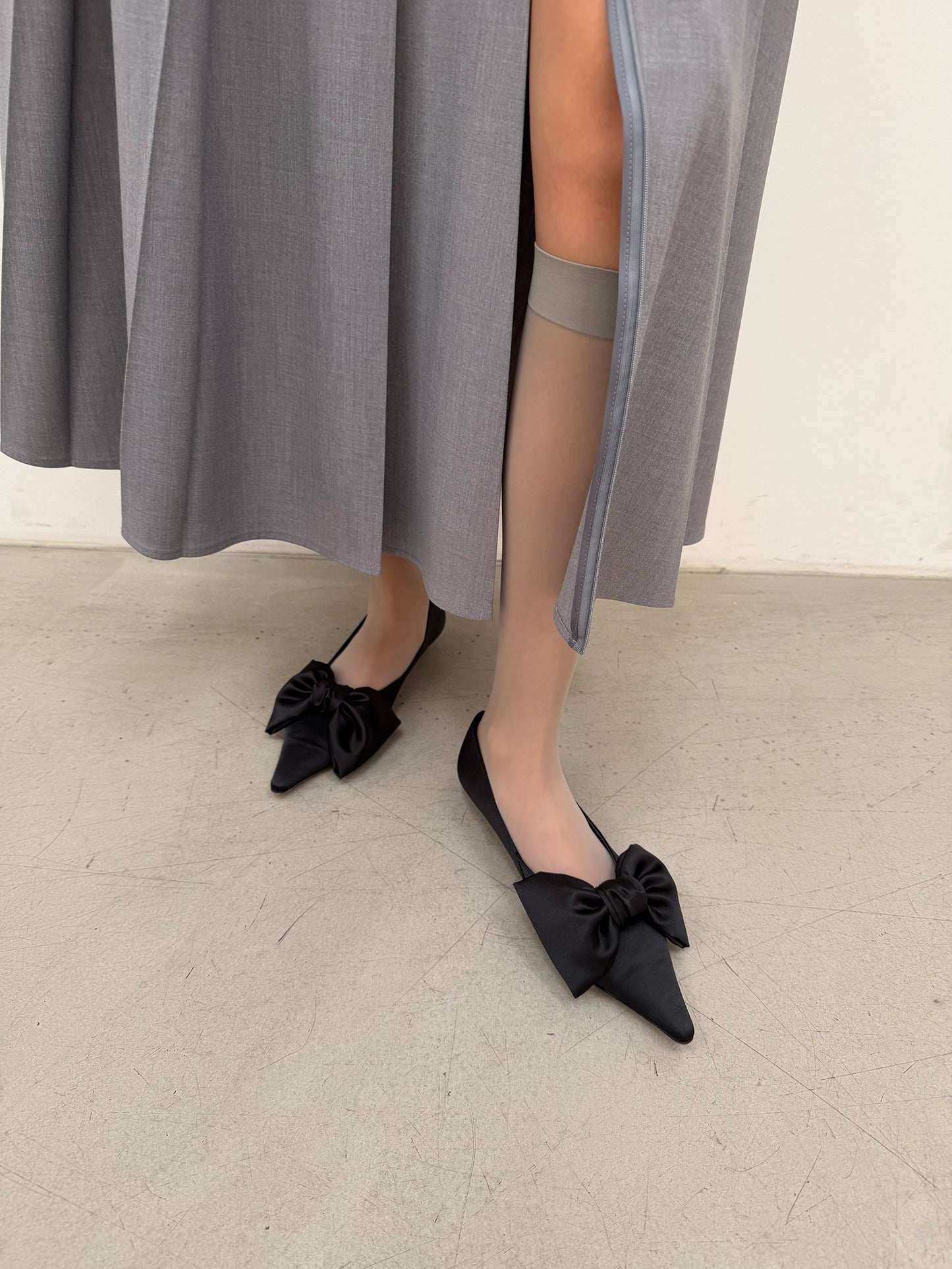 Ribbon Lace Up Pumps Satin - Black