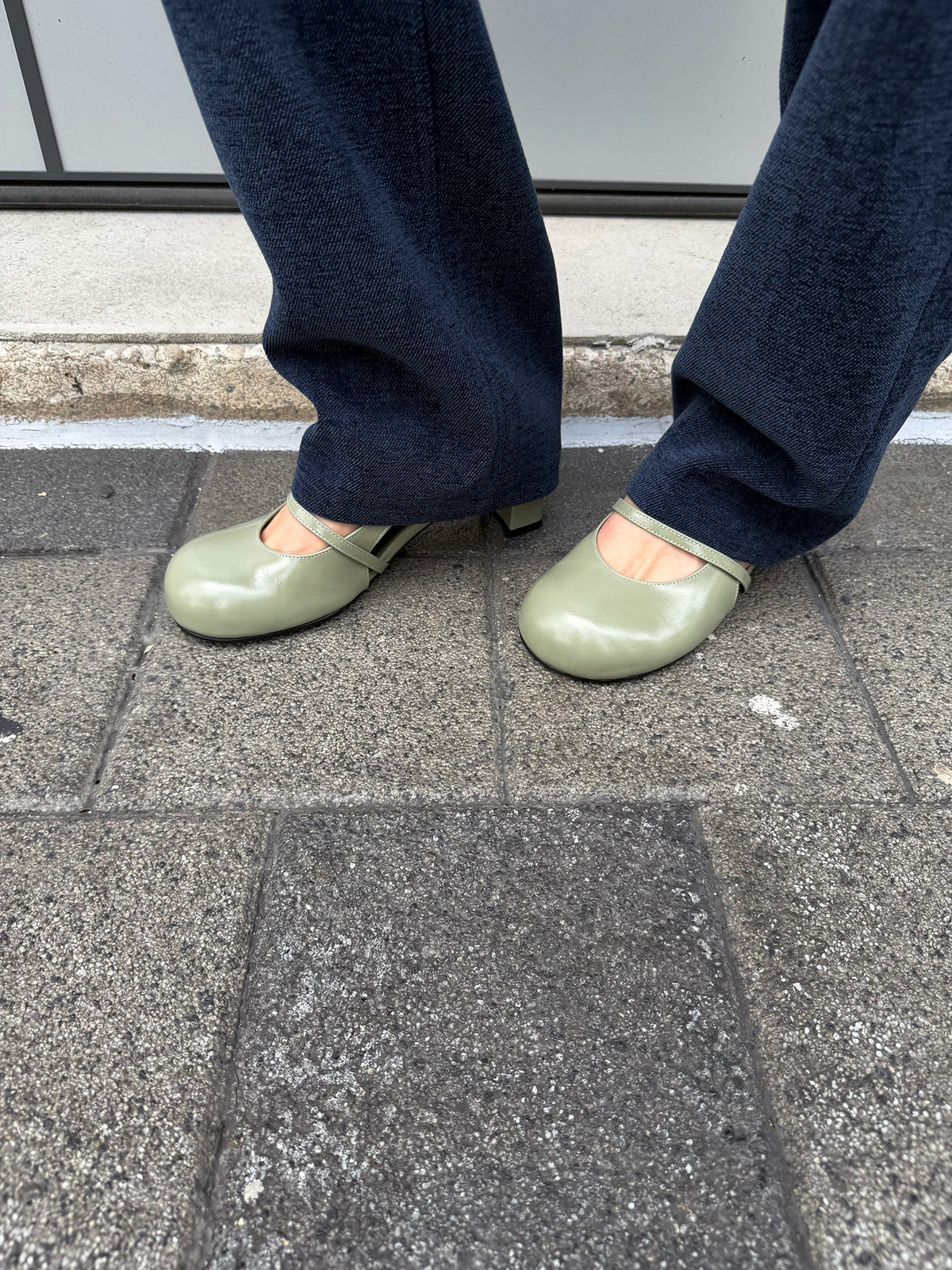 TWIGGY ROUND TOE PUMPS - SAGE