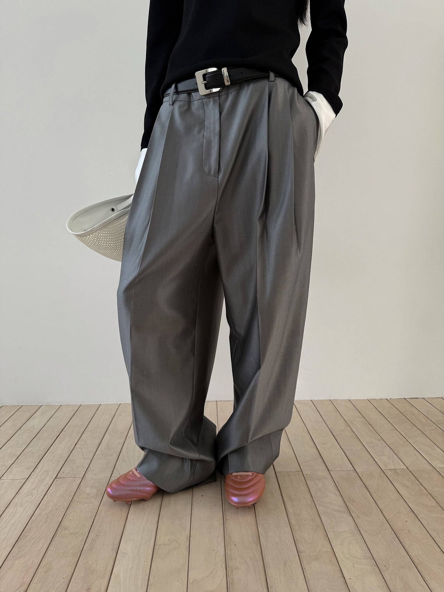 WIDE TAILORED TROUSERS - SILKY GRAY