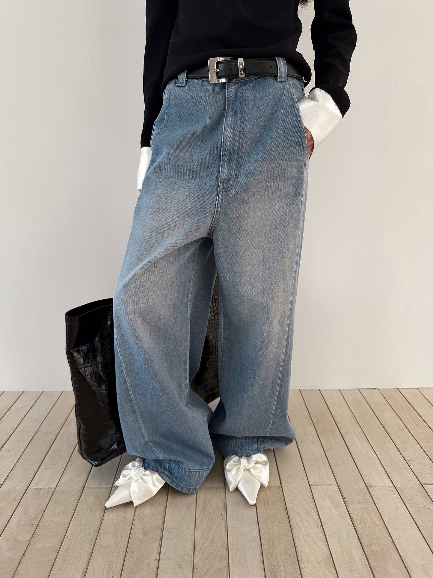 JEAN no.01 - POWDER BLUE