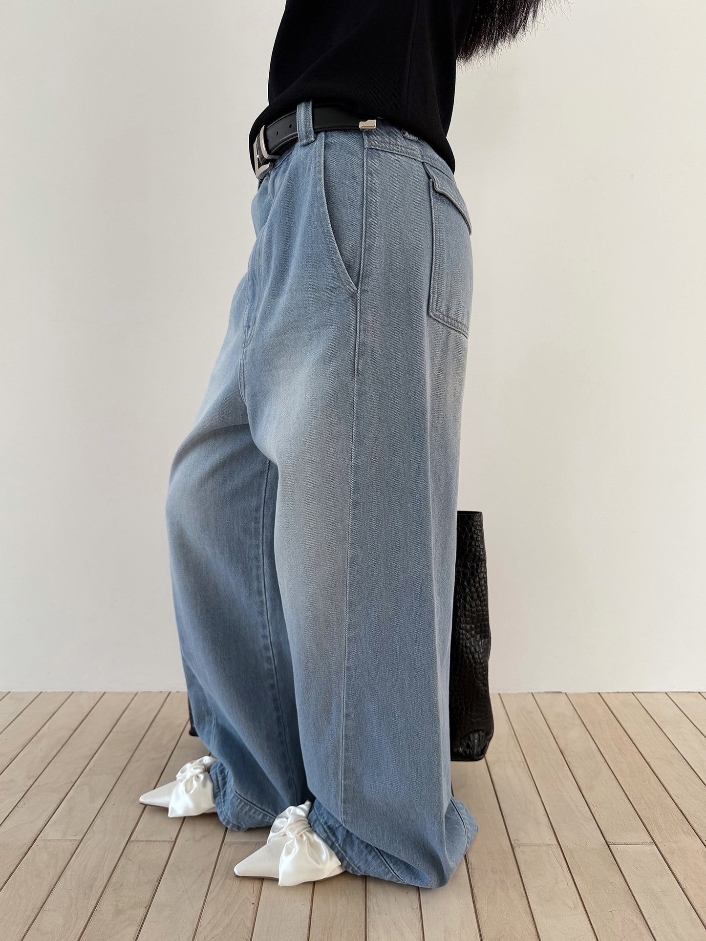 JEAN no.01 - POWDER BLUE