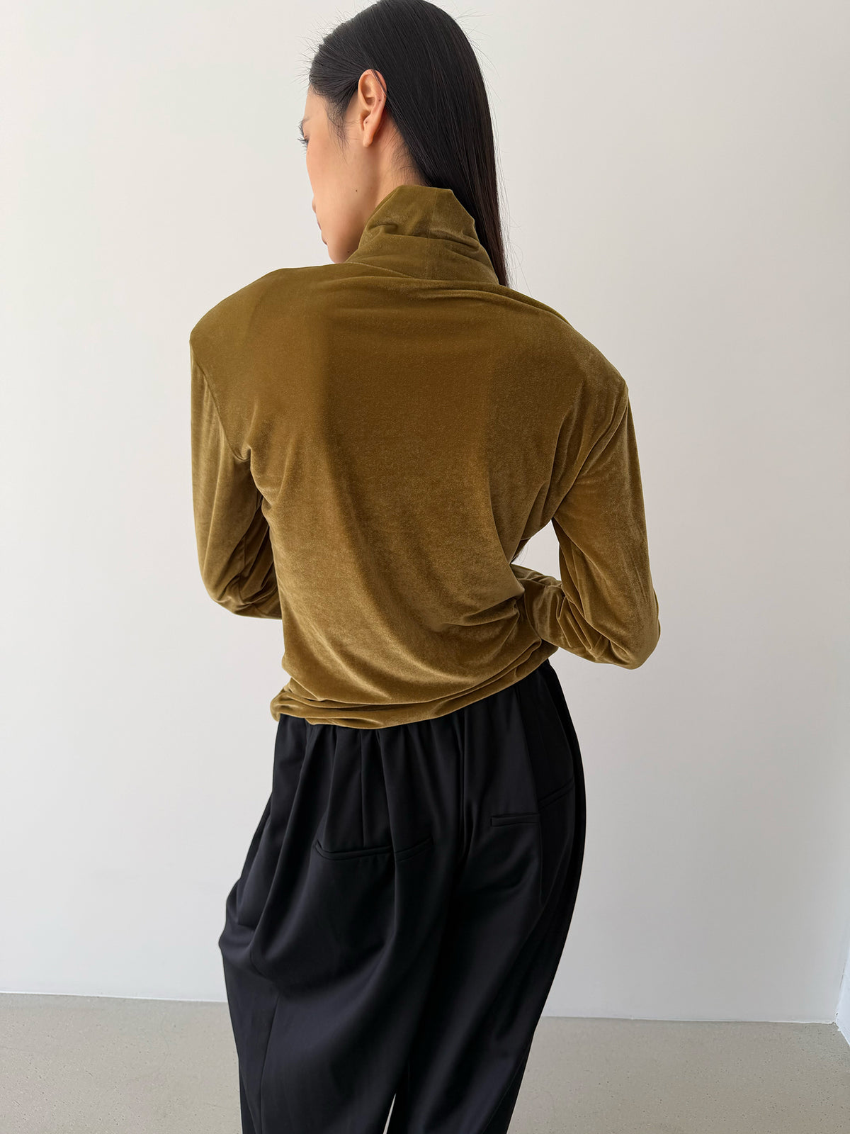 Dolce Vita High Neck Top - Antique Gold