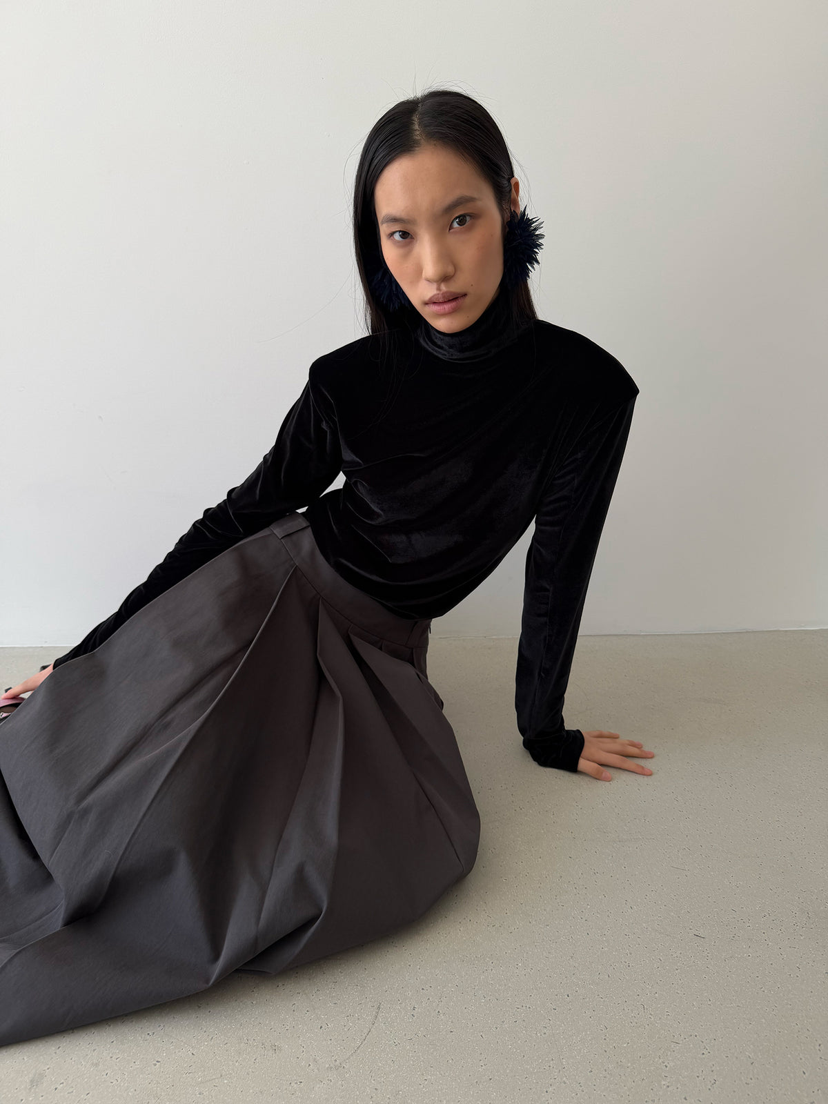 Dolce Vita High Neck Top  - Anthracite