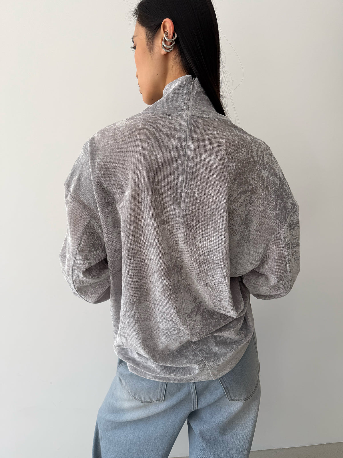 AURORA TURTLENECK TOP - SILVER GRAY