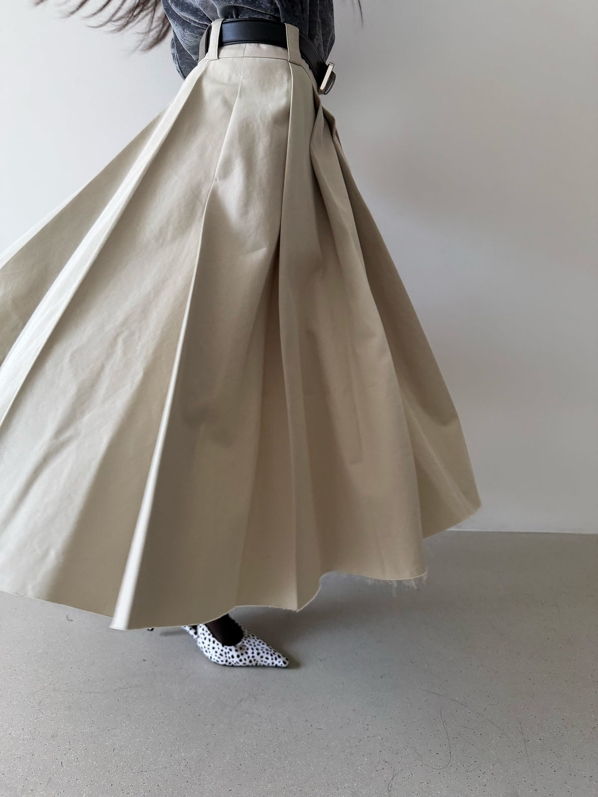PAPEL SKIRT - EGG SHELL