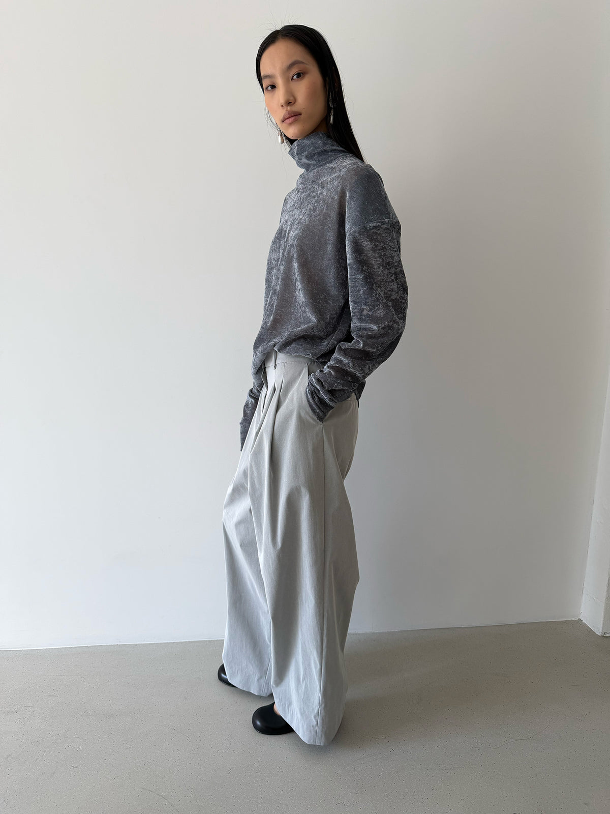 AURORA TURTLENECK TOP - BLUE CHARCOAL