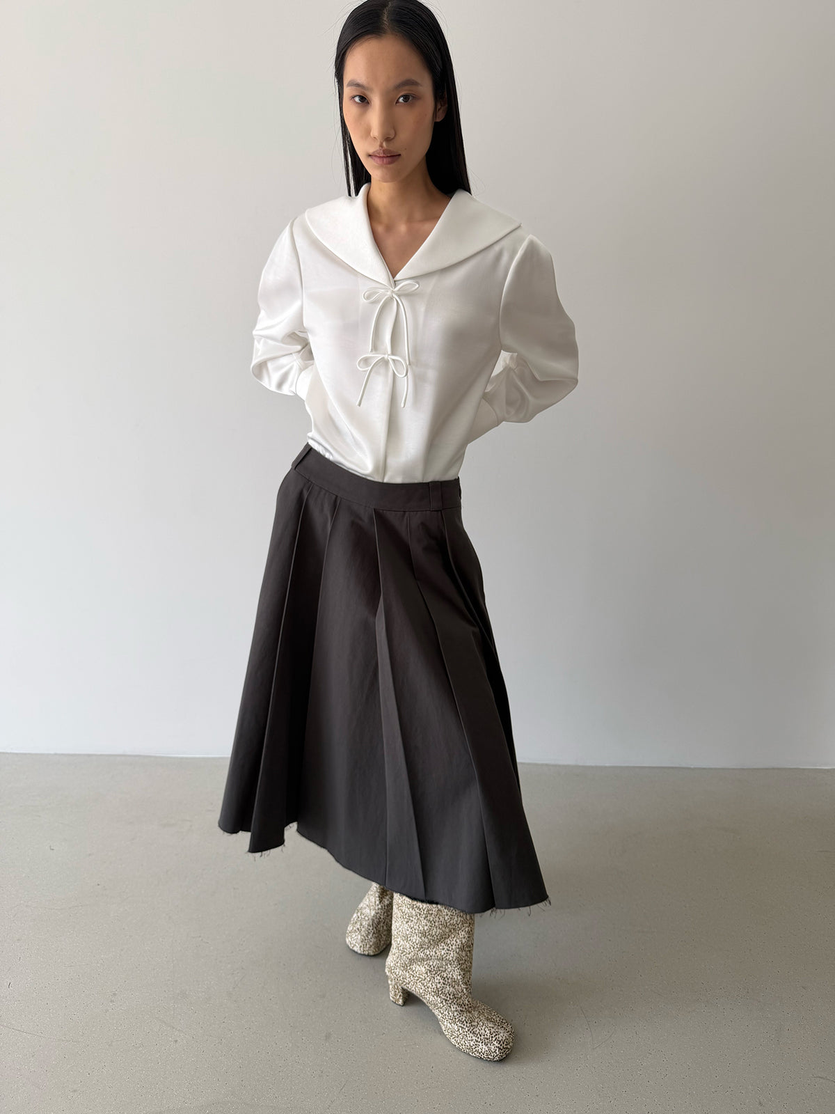 TIE MIDDY BLOUSE - SATIN IVORY