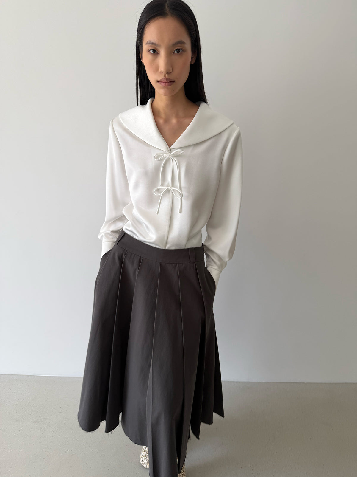 TIE MIDDY BLOUSE - SATIN IVORY