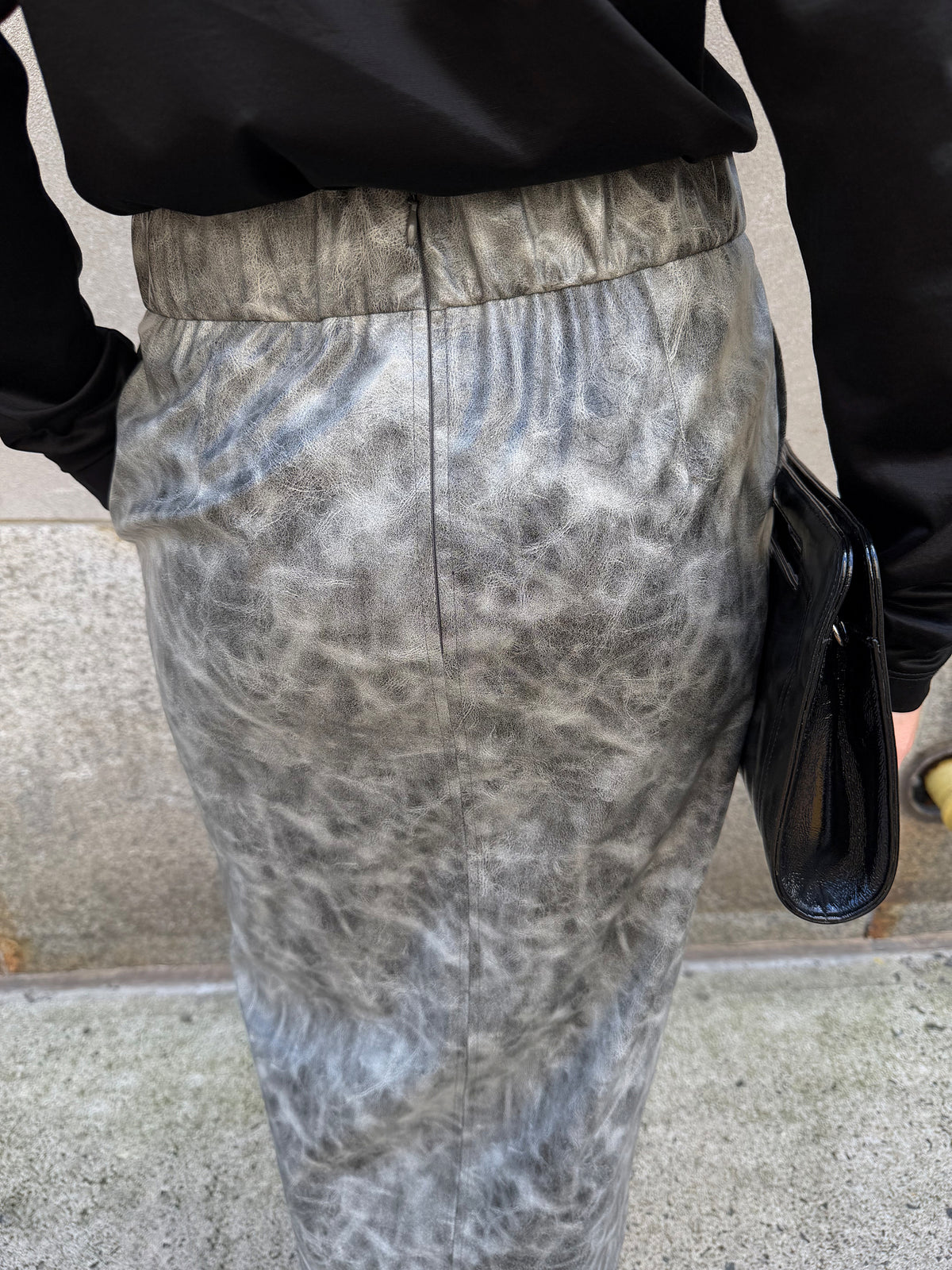 MARBLE PENCIL SKIRT - MODERN RELIC