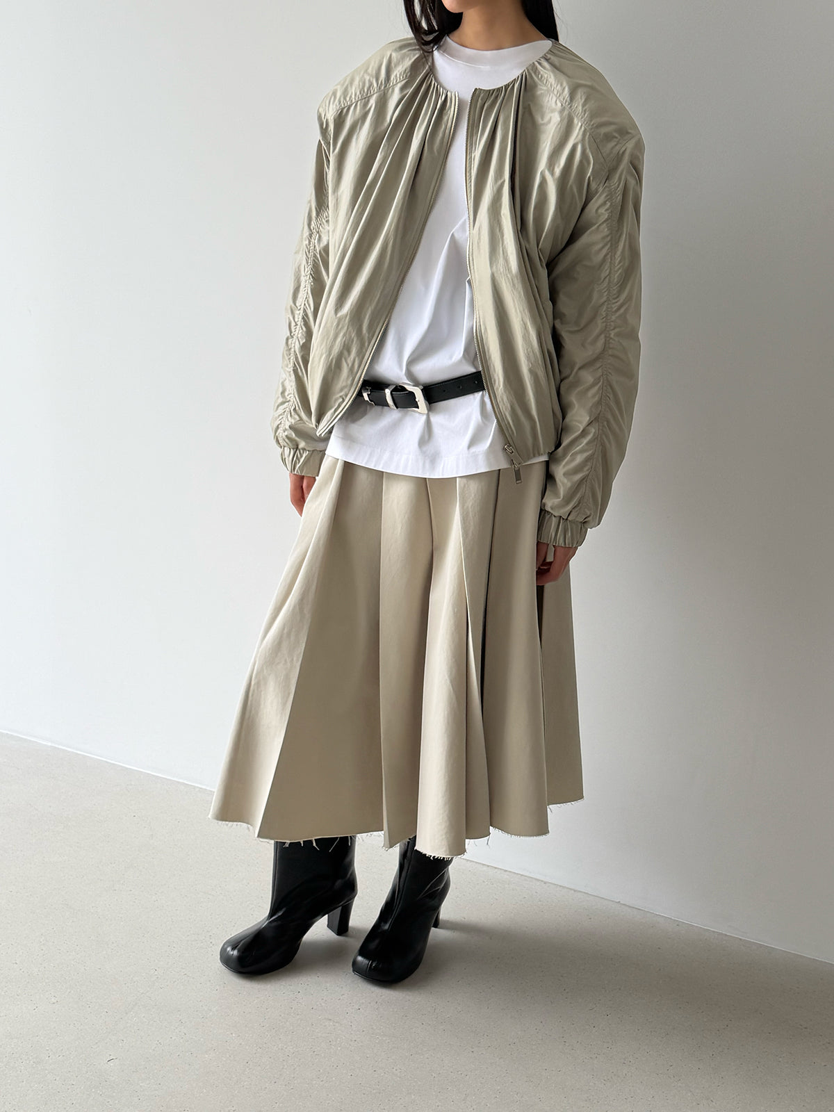 Scrunch Bomber Jacket - Taupe Beige