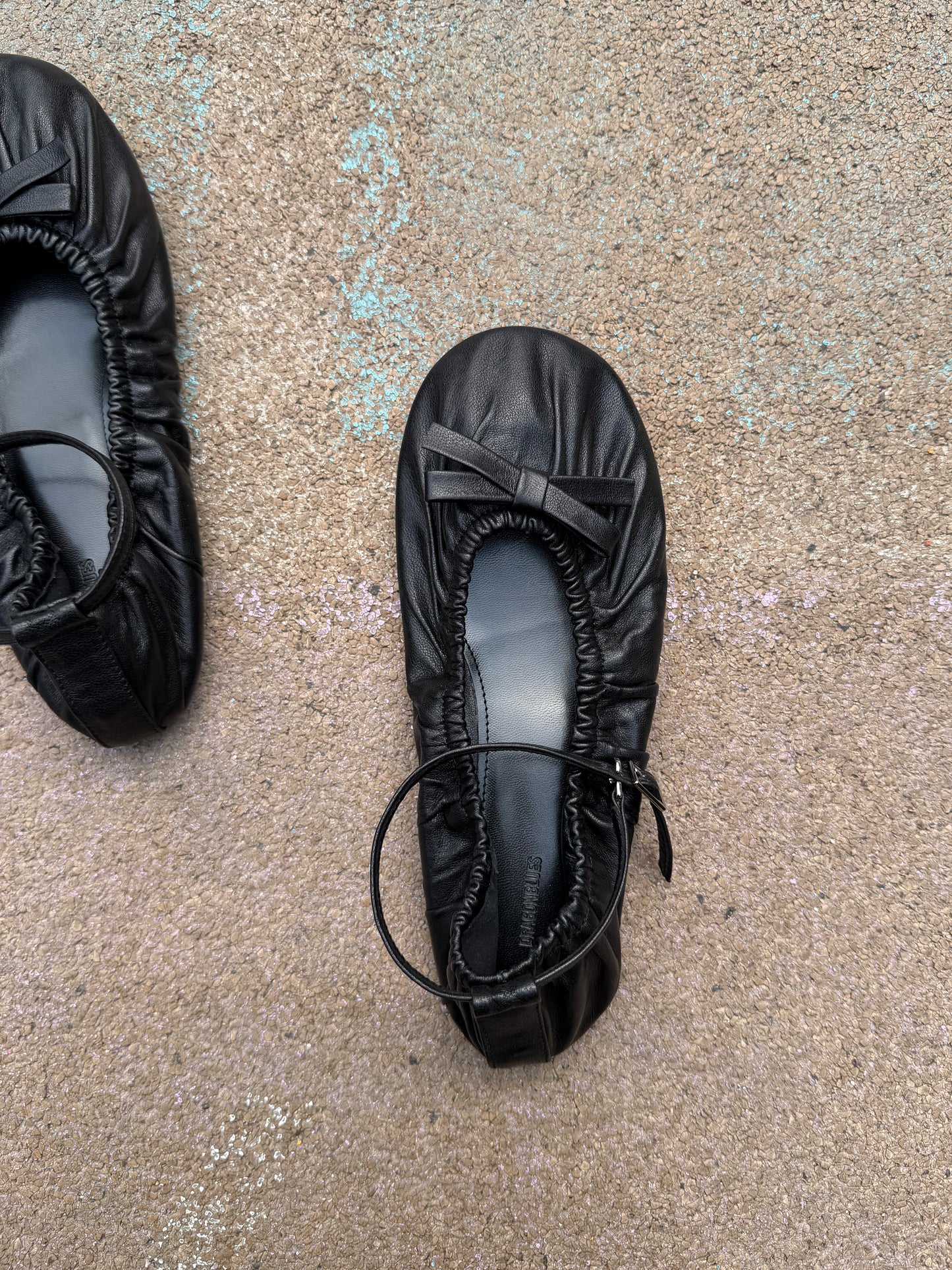 Bow Ballerina Flats - Black Swan