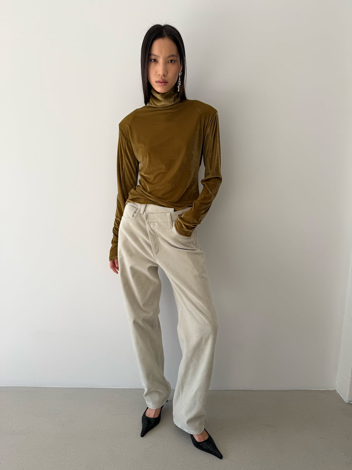 Dolce Vita High Neck Top - Antique Gold