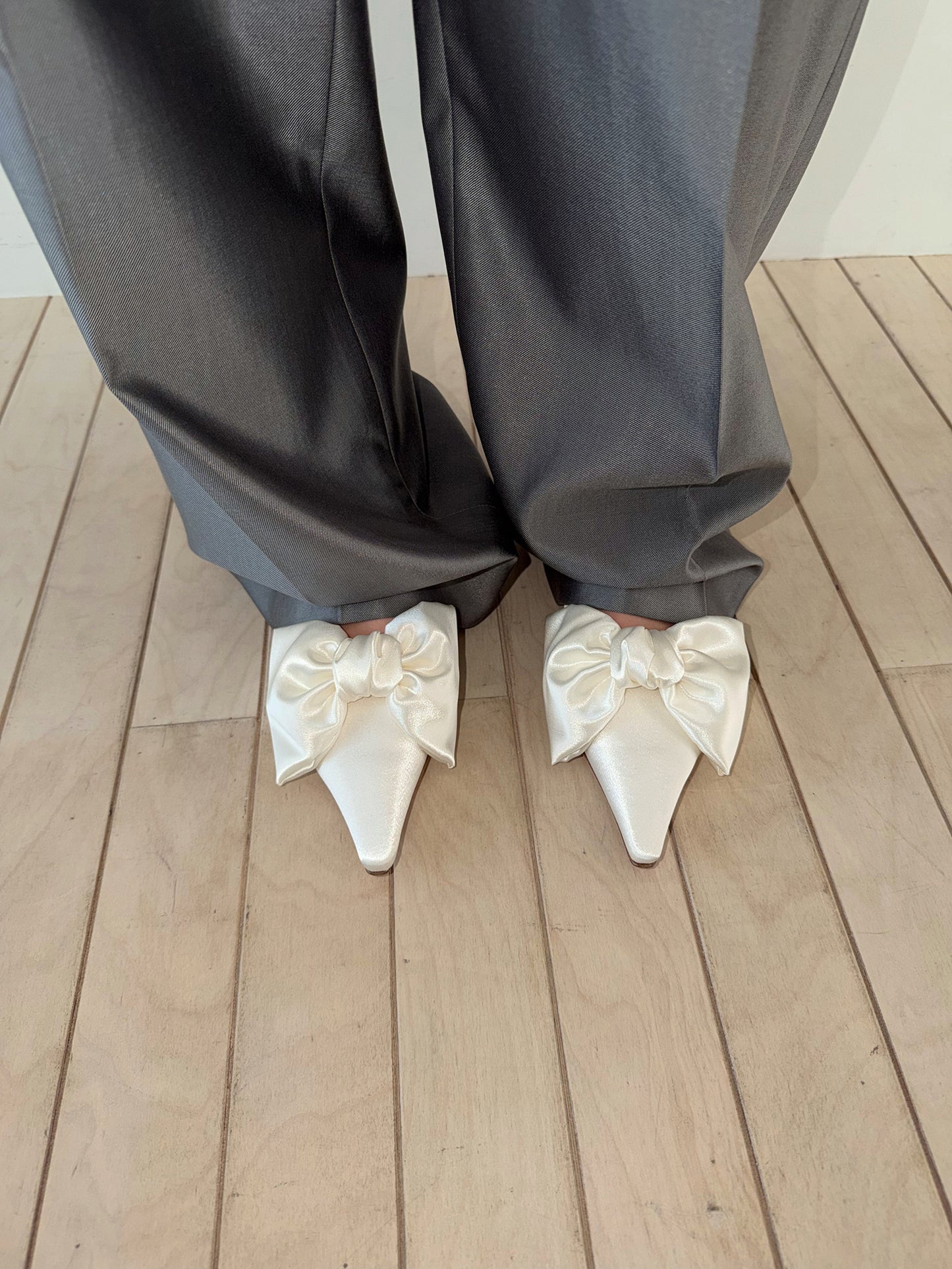 Ribbon Lace Up Pumps Satin - Ivory
