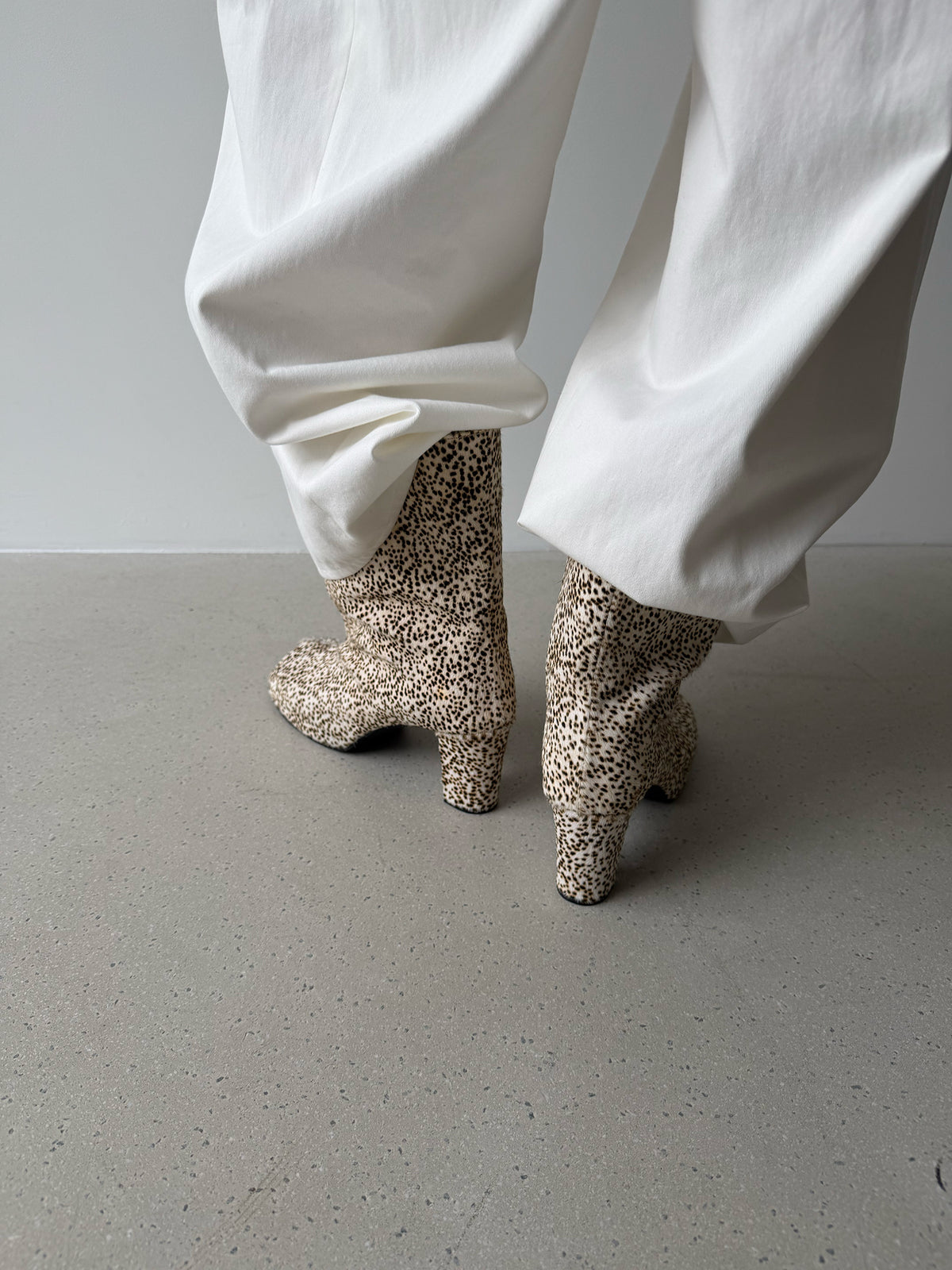 Urban Wide Ankle Boots - Rodeo