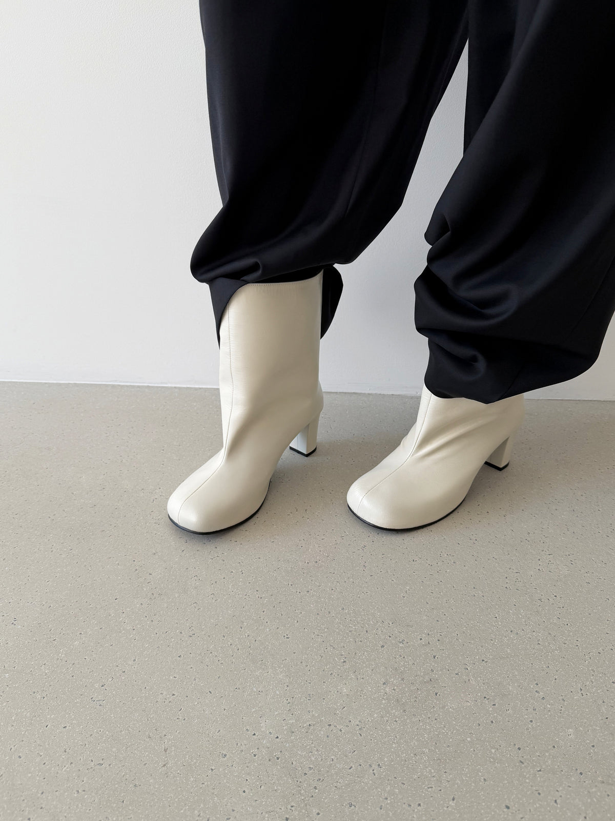 Urban Wide Ankle Boots - Ivory